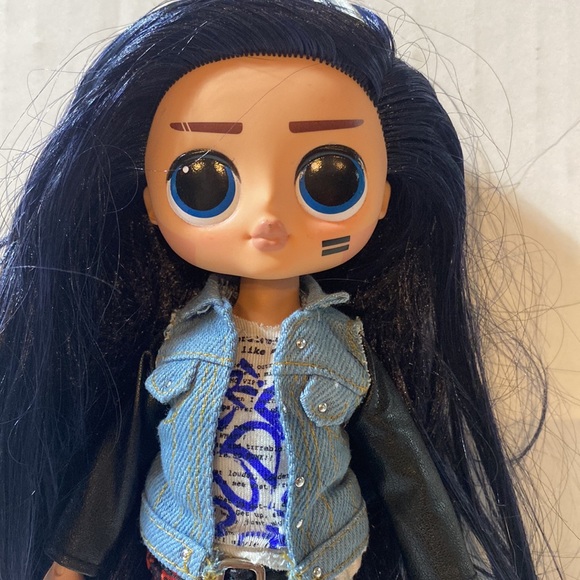 LOL Surprise OMG Remix ROCKER BOI Fashion Doll - Picture 2 of 6